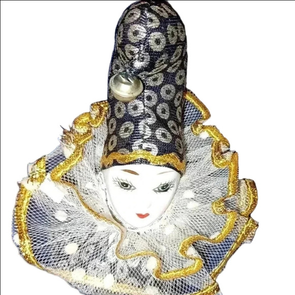 💙🌹Vintage Porcelain clown face. - Picture 3 of 8